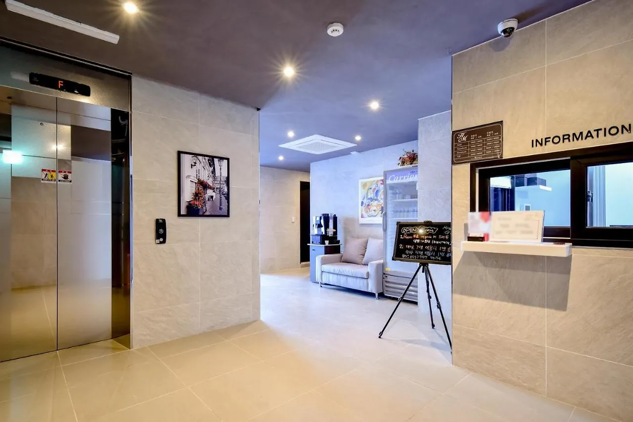 Hotel Maison Busan